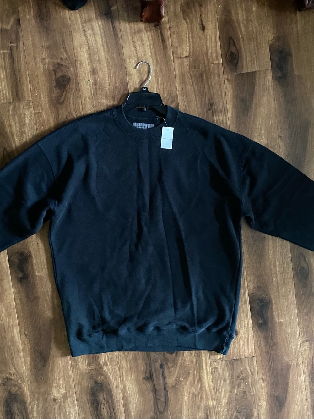 Men's Abercrombie & Fitch Black Crewneck Sweatshirt - Classic Everyday Pullover